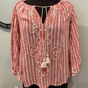 NWT Anthropologie Akemi + Kin light weight and loose fitting size XS.